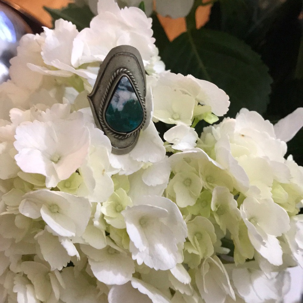 Unique Ring - image 2